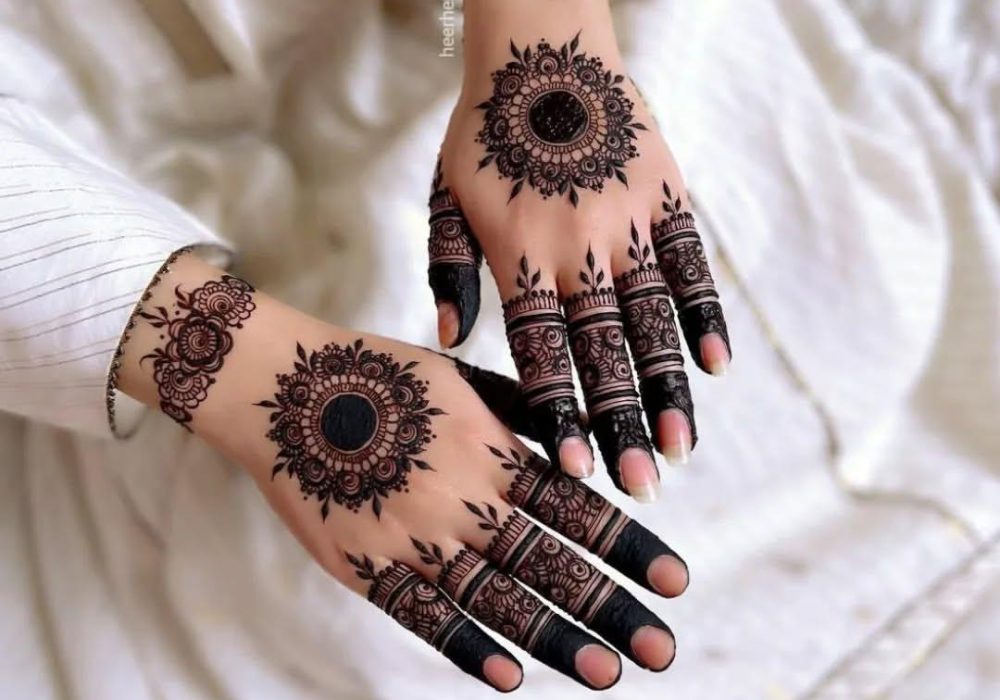 128399 heena henna.jpeg